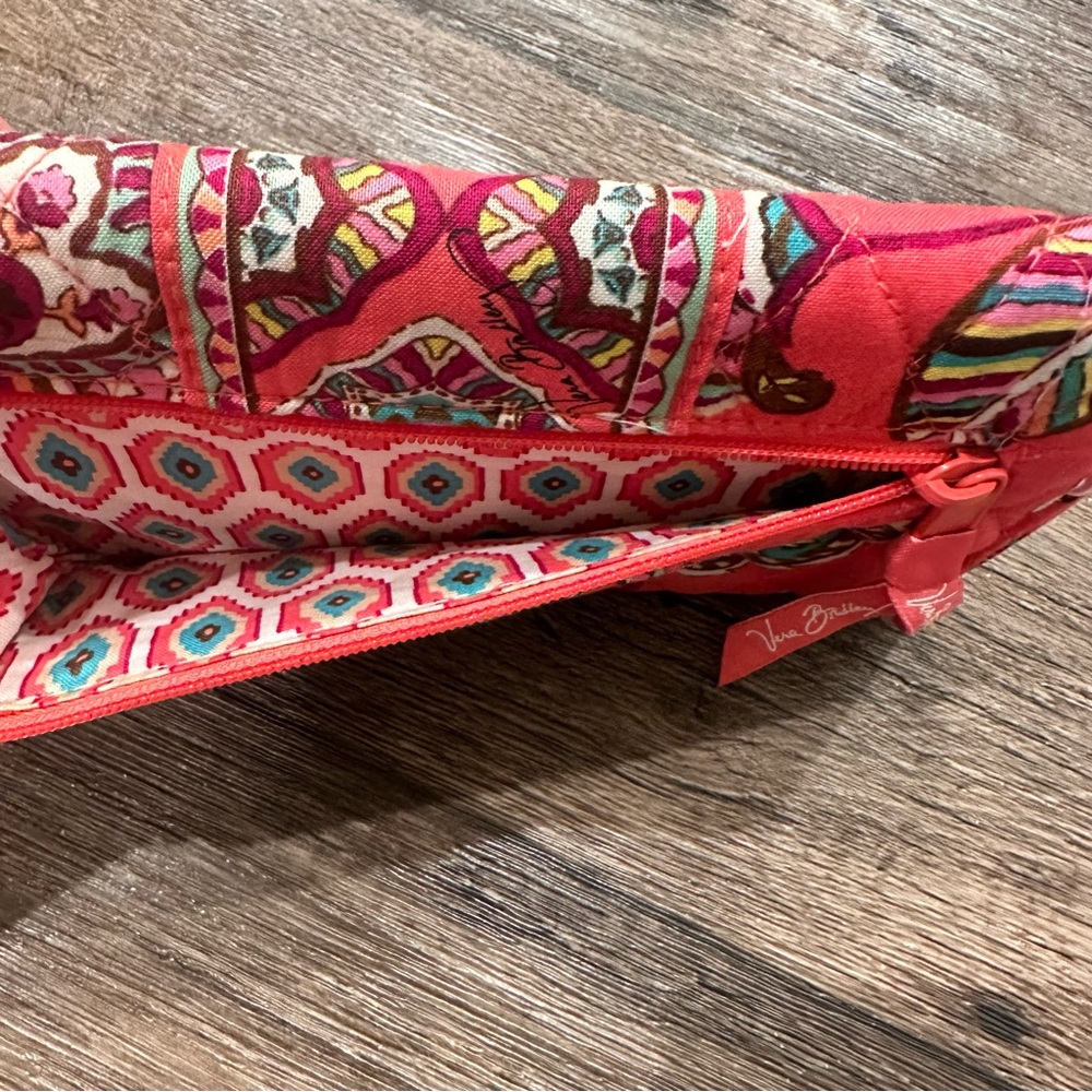 Vera Bradley Trifold Multi Patterned Billfold - image 6
